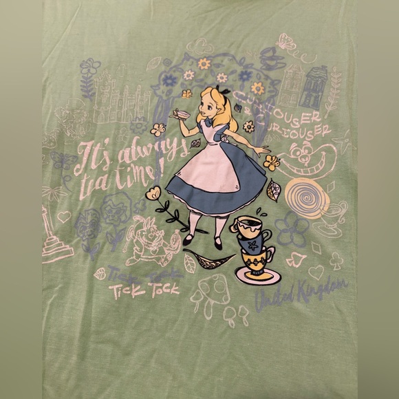 Disney Alice in Wonderland T-Shirt - Picture 4 of 5